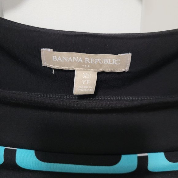 Abstract Dress - Picture 3 of 4